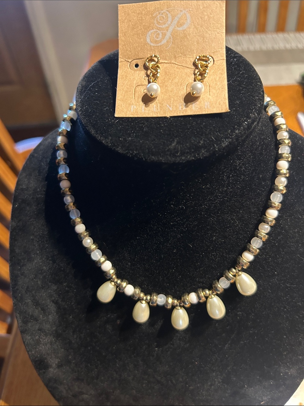Plunder Gold and Cream Teardrop Pearl Necklace with Matching Studs